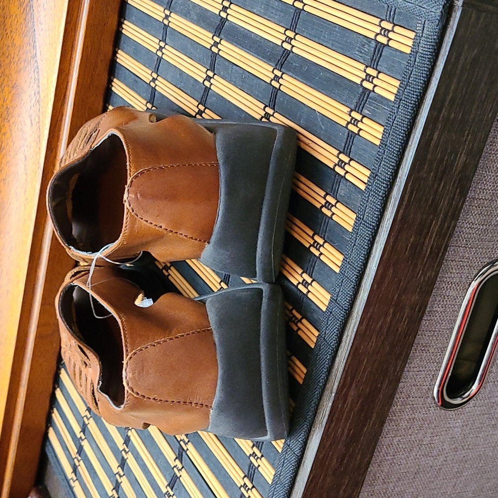 Aerosoles leather shoes - Picture 3 of 5